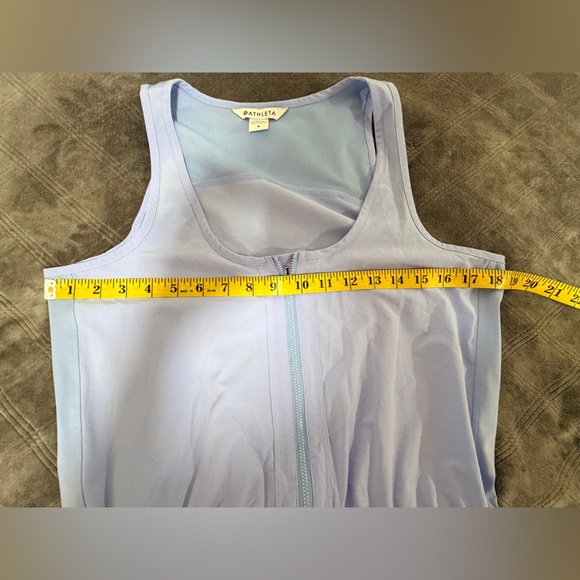 Athleta Expedition Athleisure Skort Dress Woman Size 8 Golf tennis Hiking - Picture 12 of 16